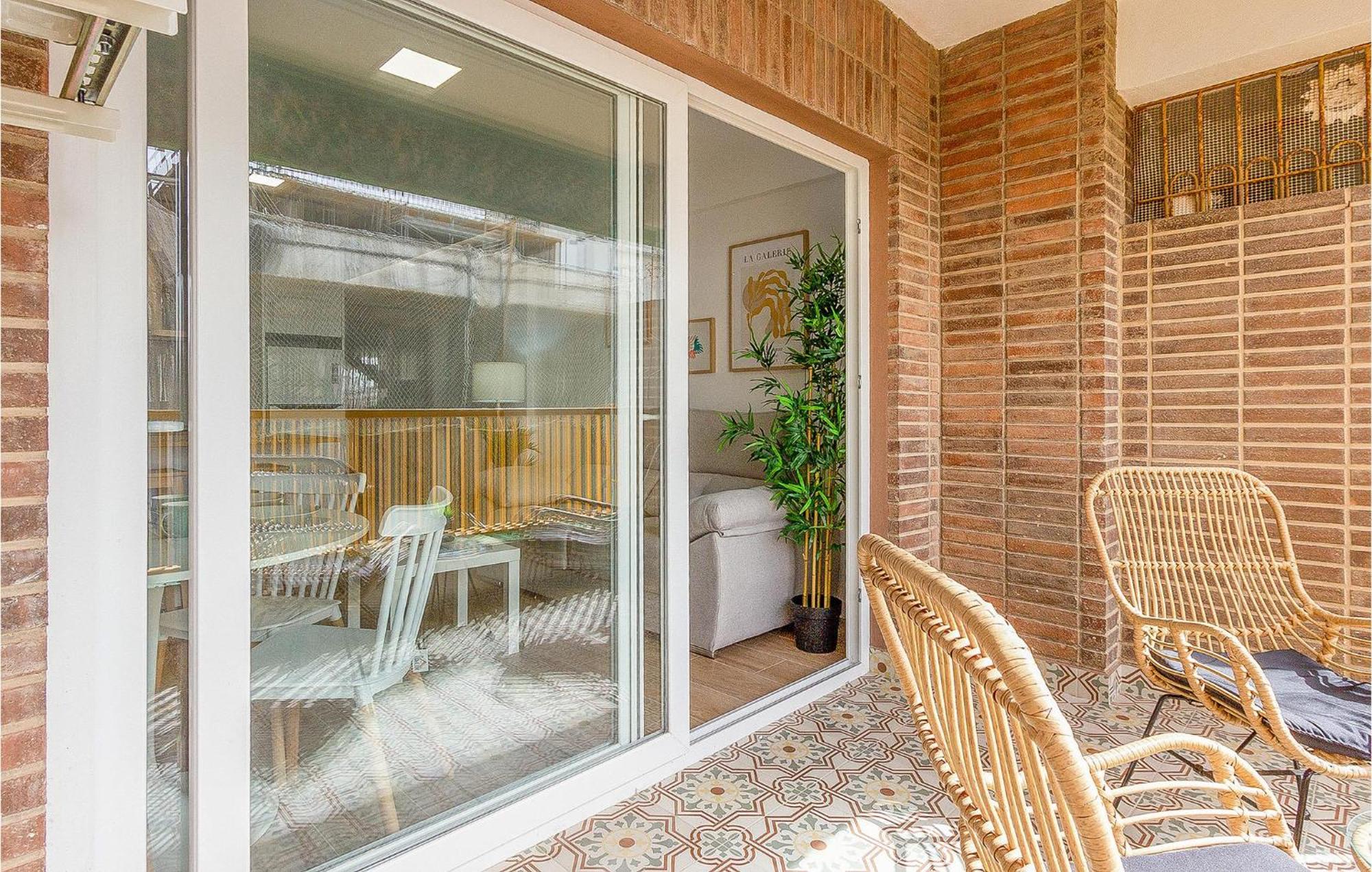 Lovely Apartment In Santa Pola With Kitchen Zewnętrze zdjęcie