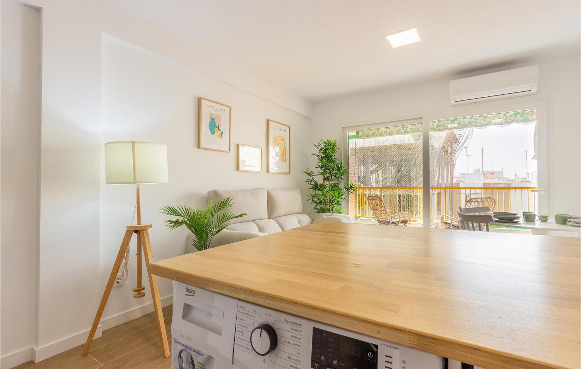 Lovely Apartment In Santa Pola With Kitchen Zewnętrze zdjęcie