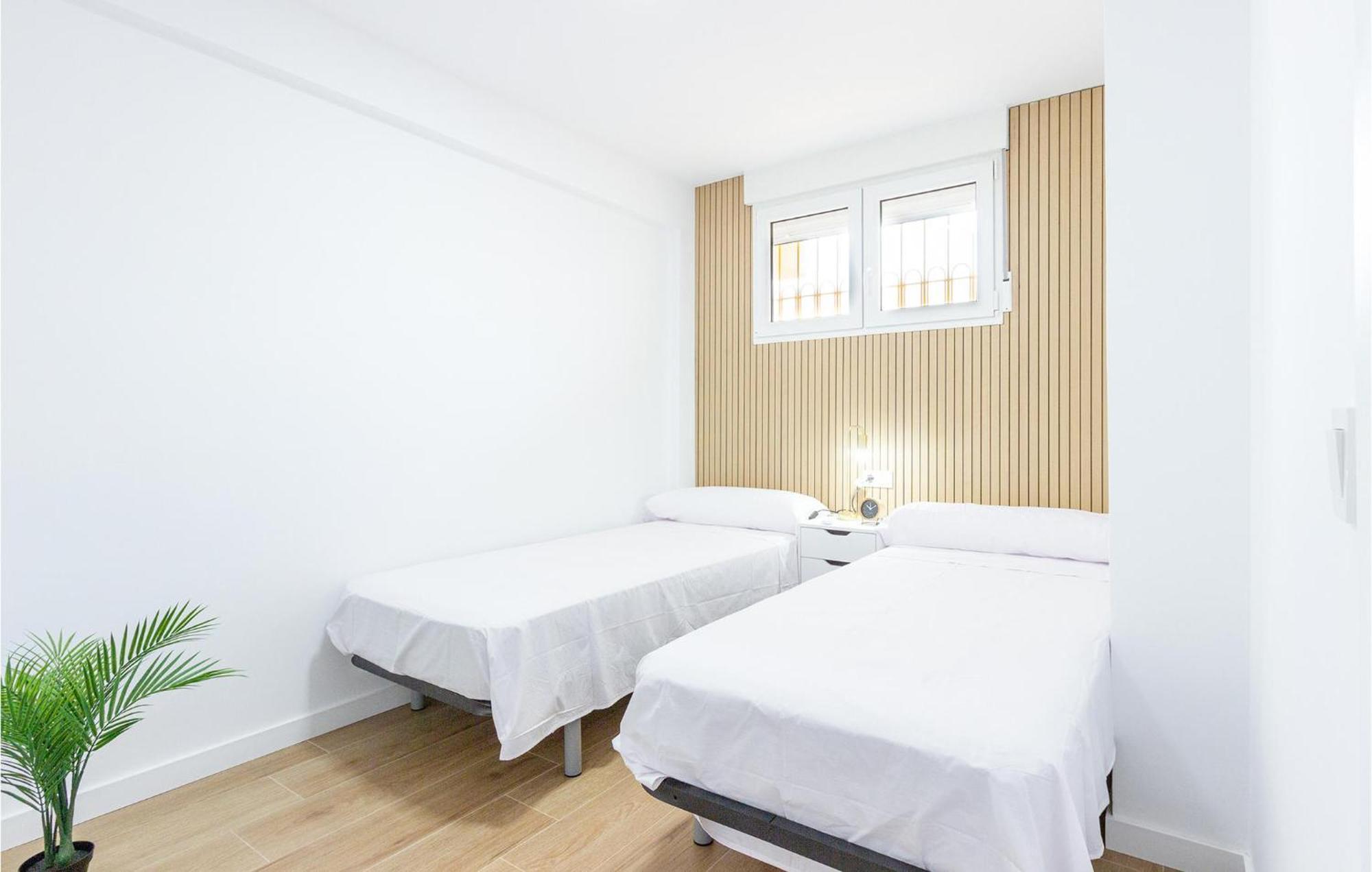 Lovely Apartment In Santa Pola With Kitchen Zewnętrze zdjęcie